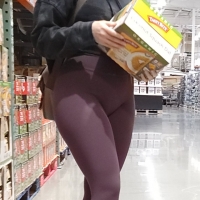 Bunch of sexy girls front and back out shopping in leggings sbdca331 - Candid Creepshots Front and Back 019 - 0032019-032.jpg
