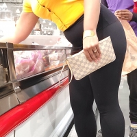 Bunch of sexy girls front and back out shopping in leggings sbdca331 - Candid Creepshots Front and Back 019 - 0142019-142.jpg