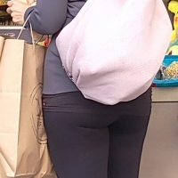 Bunch of sexy candid girls and milfs out in public in tight leggings sbdca331 - Candid creepshots front and back 005 - 000220210414-185026-0_0002.jpg