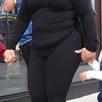 Bunch of sexy candid girls and milfs out in public in tight leggings sbdca331 - Candid creepshots front and back 005 - 005620210414-190413-1_0056.jpg