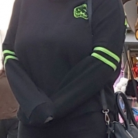 Bunch of sexy candid girls and milfs out in public in tight leggings sbdca331 - Candid creepshots front and back 005 - 009520210414-190700.jpg