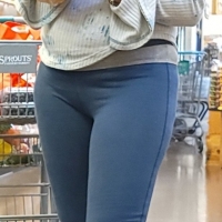 Bunch of hot and sexy candid girls and milfs out shopping in leggings sbdca331 - Candid creepshots front and back 006 - 0022006-021.jpg