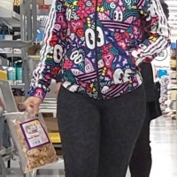 Bunch of hot and sexy candid girls and milfs out shopping in leggings sbdca331 - Candid creepshots front and back 006 - 0172006-171.jpg