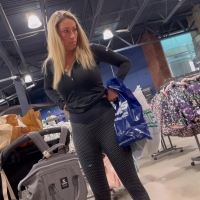 TikTokBlondeMilf.MP4-2022-11-13-10h11m23s813.jpg