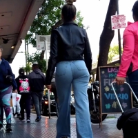 Latina booty in jeans