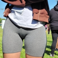 Sexy candid Mexican girl with a hot V shaped view of her pussy in grey shorts CandidsLover - Sexy light skinned mexican -candid gray leggings front2 of2 - 00373567.jpg