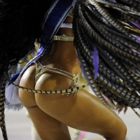 Candid hot costume babes 1636402402505.jpg