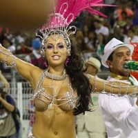 Candid hot costume babes 1636408422789.jpg