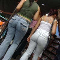 Candid booty in tight jeans and pants early_kevin - Creepshots - 0078oxah4npm.jpg