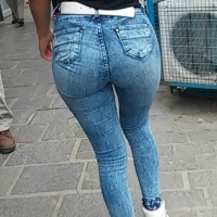 Candid booty in tight jeans and pants early_kevin - Creepshots - 0115yinvfuc2.jpg