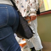 Candid booty in tight jeans and pants Screenshot_20211113-205627_Photos.jpg