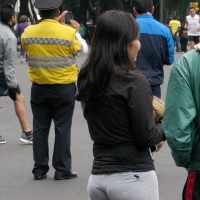 Candid hotties in leggings with nice asses early_kevin - Creepshots - 0097v5xpz0iw.jpg