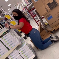 Candid sexy Target employee Mariana with a big booty in tight jeans MarianaPull.mov-2022-11-19-12h01m53s453.jpg