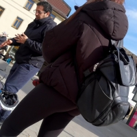Sexy milf in leggings