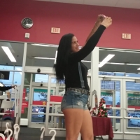 Sexy Latina cheeks
