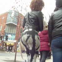 Black wobbly booty