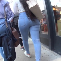 Persian booty in jeans