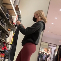 Hot candid blonde girl with a nice ass in red Lulu leggings redlulu.mp4-2022-11-22-06h26m06s375.jpg