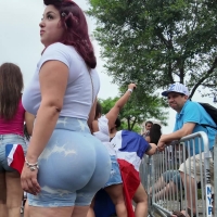 Dominican mommy