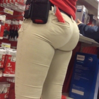 Sexy candid Target employee with a phat ass in tight pants targetpawg.mp4-2022-11-24-06h25m05s736.jpg