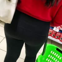 Candid big booty Latina girl grocery shopping in see through leggings showing her thong Transparencia_thong_tiny.mp4-2022-11-26-07h30m13s491.jpg