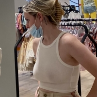 Three hot candid braless girls with delicious pokies D4909308-499A-40BF-BFA8-9232AC68F483.jpeg.95dc8d7e070ee1527c1785c1fe46265f.jpeg