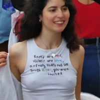 Slim candid braless brunette girl with sexy pokies in a white top SlimbralessbunetteTCZ.mp4-2022-11-27-10h57m30s595.jpg