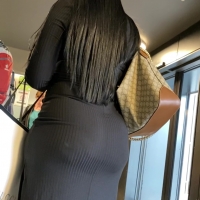 Donk in black dress