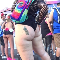 Pineapple ass (part 1)