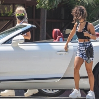Collection of paparazzi pictures of Vanessa Hudgens sexy in public 09.jpg
