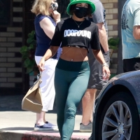 Collection of paparazzi pictures of Vanessa Hudgens sexy in public 10.jpg