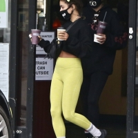 Collection of paparazzi pictures of Vanessa Hudgens sexy in public 06.jpg