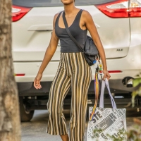 Willow Smith and Jada Pinkett out shopping in Calabasas 02.jpg