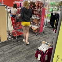 Two sexy candid cheeky girls shopping in little shorts 2021-07-24_14_52_19.thumb.jpg.1c09817eff9ec83ea9030856e9223a6a.jpg
