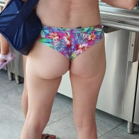Sexy candid beach milf with a nice ass in a thong bikini MILF BABE NICE THONG.mp4-2022-12-13-17h12m38s314.jpg