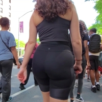 Candid white protestor with a big booty in Lulu spandex shorts BLMProtest09.mp4-2022-12-16-16h33m28s586.jpg