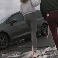 Candid super slim cute girl in leggings at Target grey slimmie in target.mp4-2021-12-18-19h11m19s211.jpg