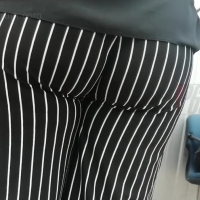 Candid Latina babe with a nice ass in tight striped pants ccc16.mp4-2021-12-19-09h05m49s277.jpg