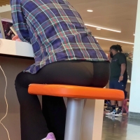 Zoomers (vertical)