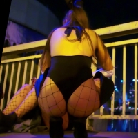 Hot ass candid girls in sexy Playboy costumes (original) bvthcvbvsjd.mp4-2021-12-23-17h41m58s142.jpg