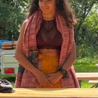 Pretty candid Indian babe in a see through top showing some cleavage 70D95BDC-ABD7-4A6D-A093-B0128E44B0EE.jpeg.37bf123a63e3bd2c43f7624914893915.jpeg