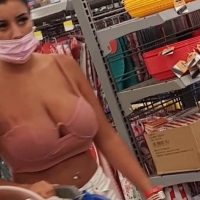Sexy candid girls with nice tits E2089B94-D69C-440B-8427-ACF66F1C6607.jpeg.38afdf35694cbbd3574e400d13487cbb.jpeg
