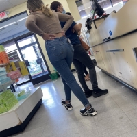 Sexy candid milf with a nice ass in leggings and a bonus blonde teen in tight jeans 6966F5A8-92BC-4239-B788-4A179F348F88.thumb.jpeg.53701eff29b80bcf113a8964d56dfbe0.jpeg