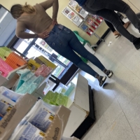 Sexy candid milf with a nice ass in leggings and a bonus blonde teen in tight jeans C2BA49B7-C241-4F60-865E-6F5DF5420467.thumb.jpeg.ffd7cb06dd030c56620d4127ee61e1a2.jpeg