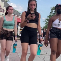 Sexy candid braided and tattooed girl in spandex shorts with a nice ass and vtl 🔥 FireCandids_LigthskinbraidsVTL.mp4-2021-12-28-05h32m54s165.jpg