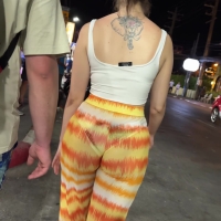 Candid babe with a nice booty and sexy panty lines showing in colorful pants 1714496677766072.mp4-2025-12-30-10h57m02s517.jpg